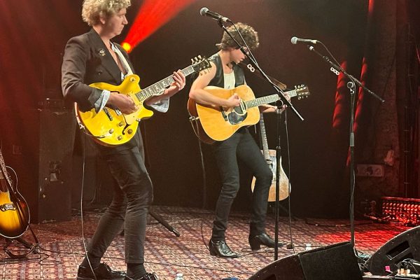 The Kooks, Vinilo Record Store Outstore, 10th May 2025
