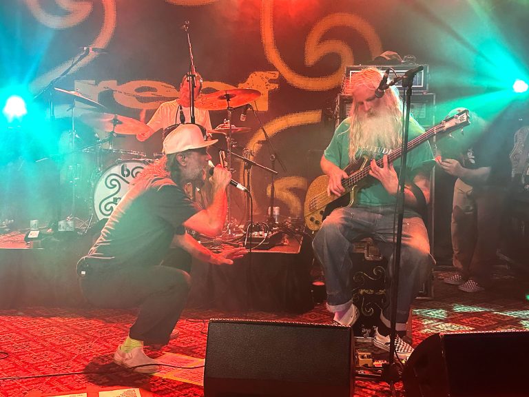 Reef – Replenish 30th Anniversary Tour