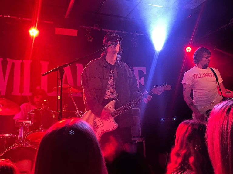 Villanelle at The Joiners